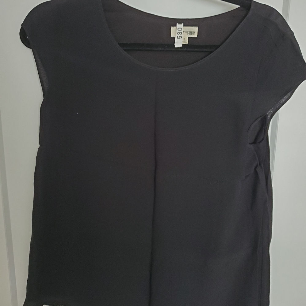 Wilfred lined crepe top.